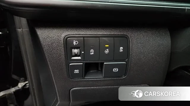 Hyundai Staria id 3341318 из Кореи 8