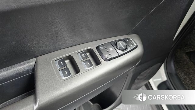 Kia Sportage The Bold id 4285612 из Кореи 8