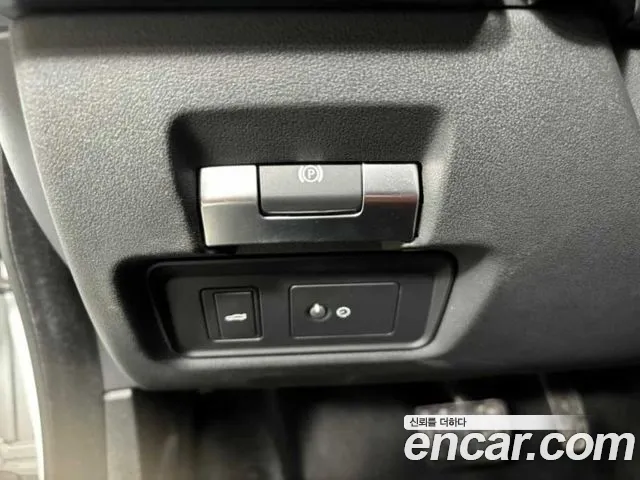 Jaguar XE id 2812675 из Кореи 8