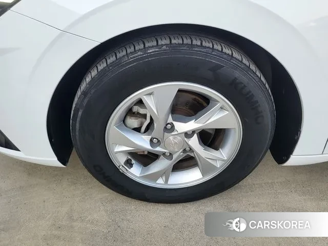 Hyundai Avante (CN7) id 3595738 из Кореи 8