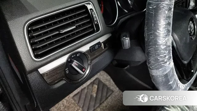 Volkswagen The New Passat id 3034159 из Кореи 8