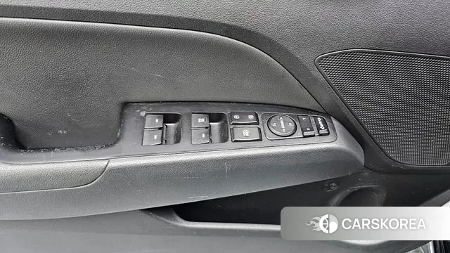 Hyundai Avante AD id 3500030 из Кореи 8