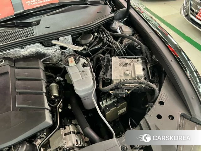 Audi A6L id 4348432 из Китая 8