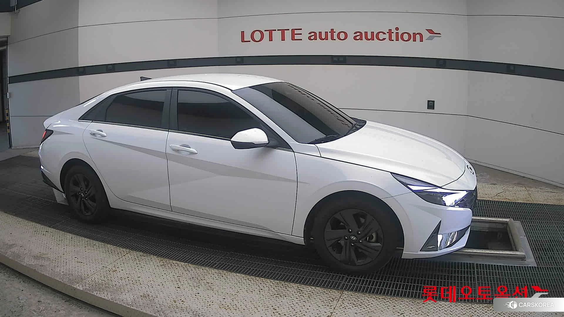 Hyundai Avante id 4902498 из Кореи 8