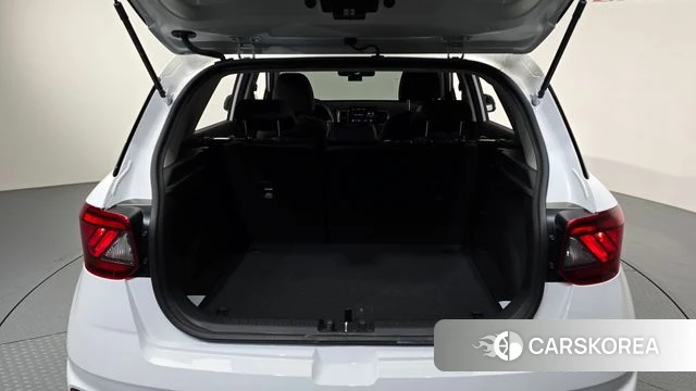 Hyundai Venue id 4940945 из Кореи 8