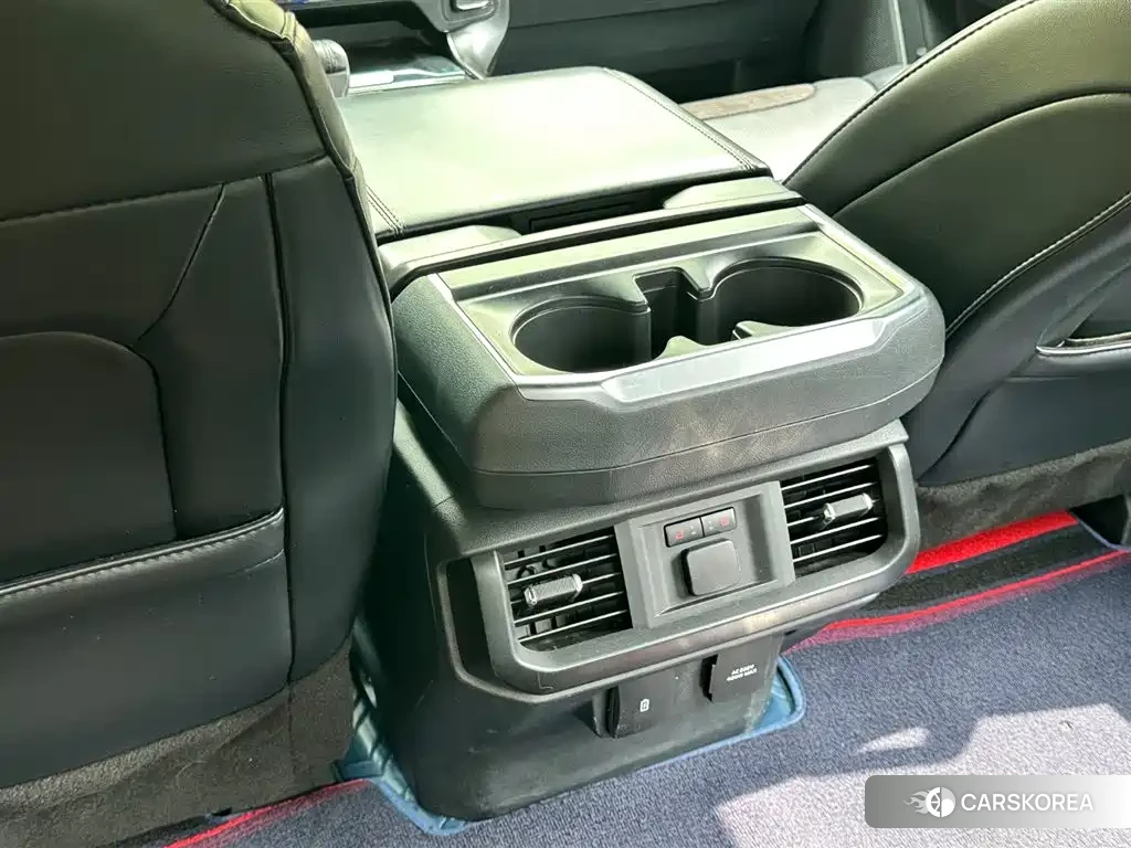 Ford F-150 Raptor id 4576829 из Китая 8