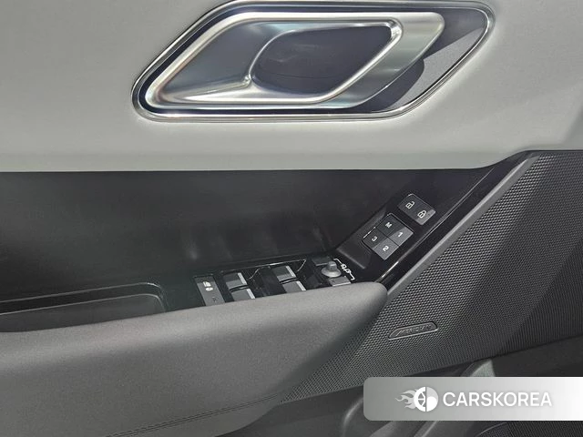 Land Rover Range Rover Velar id 4505135 из Кореи 8