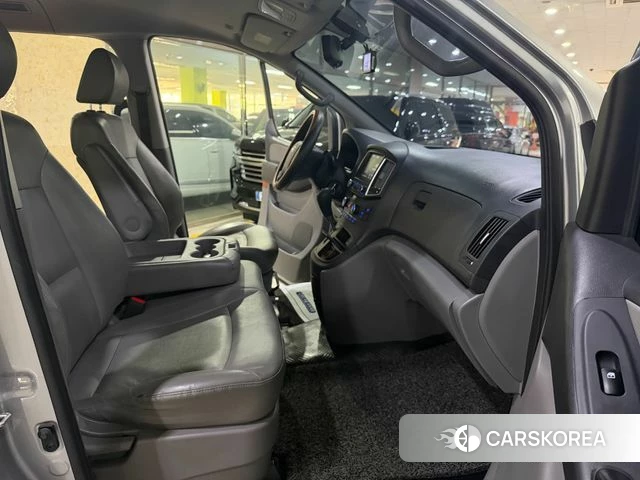 Hyundai The New Grand Starex id 4525633 из Кореи 8
