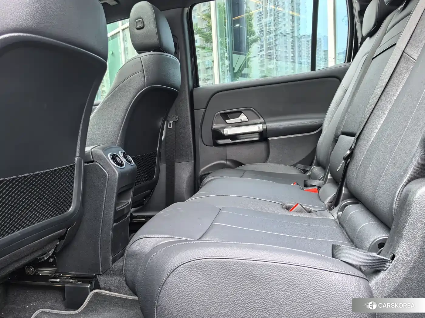 Mercedes-Benz GLB id 4547997 из Китая 8