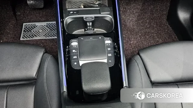 Mercedes-Benz GLA - Class H247 id 3509061 из Кореи 8