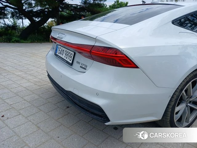 Audi A7 (4K) id 4608054 из Кореи 8