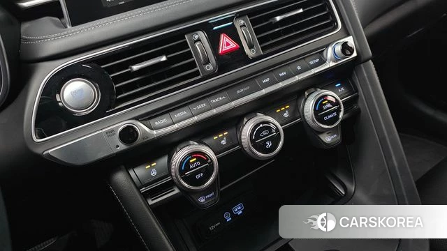 Genesis G70 id 3861605 из Кореи 8