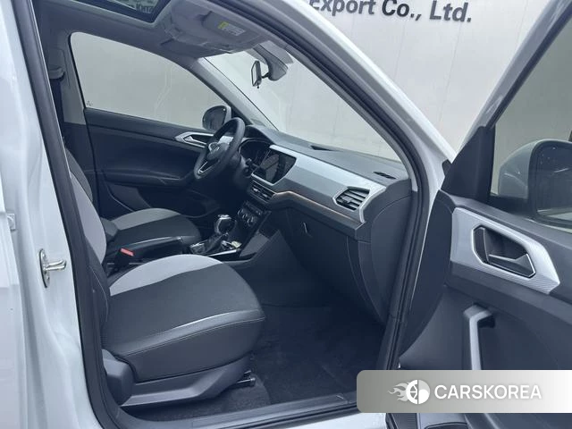 Volkswagen Exploring the shadow id 4313549 из Китая 8