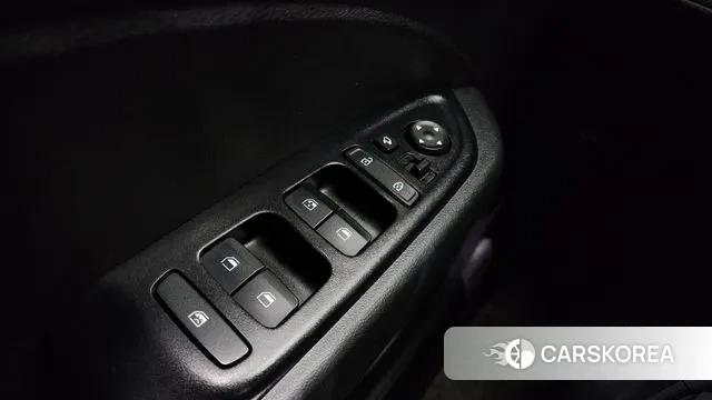 Hyundai Venue id 3024231 из Кореи 8