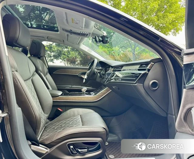 Audi A8 id 4342204 из Китая 8