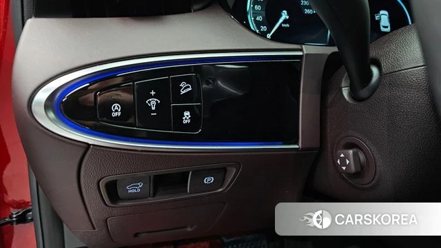 Genesis GV70 id 3954566 из Кореи 8