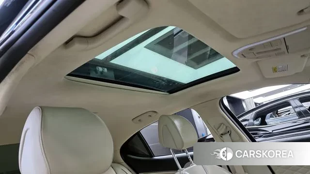 Genesis G70 id 3454693 из Кореи 8