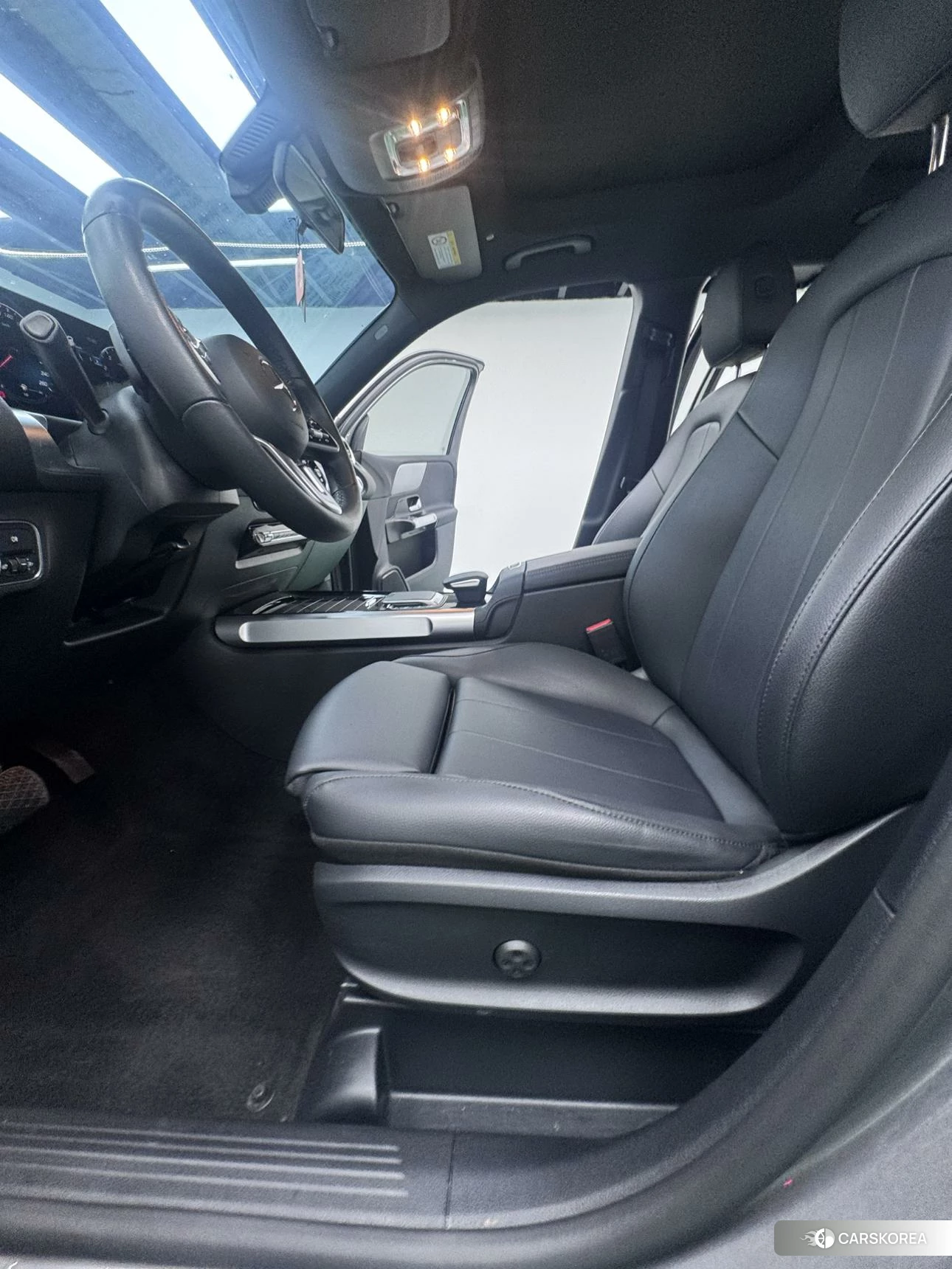 Mercedes-Benz GLB id 4512591 из Китая 8