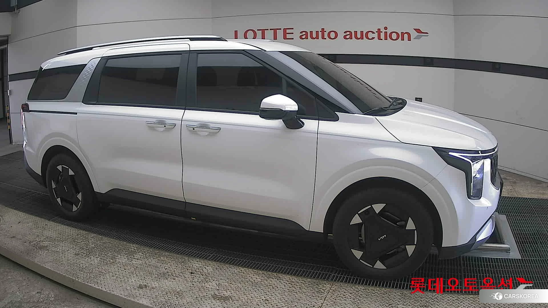 Kia Carnival Hybrid id 3882127 из Кореи 8