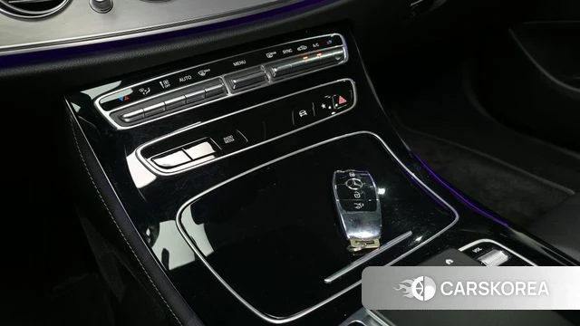 Mercedes-Benz E-Class W213 id 3860211 из Кореи 8