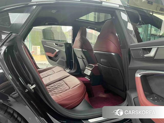 Audi A7L id 4255918 из Китая 8