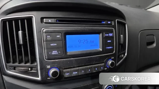 Hyundai The New Grand Starex id 3526479 из Кореи 8