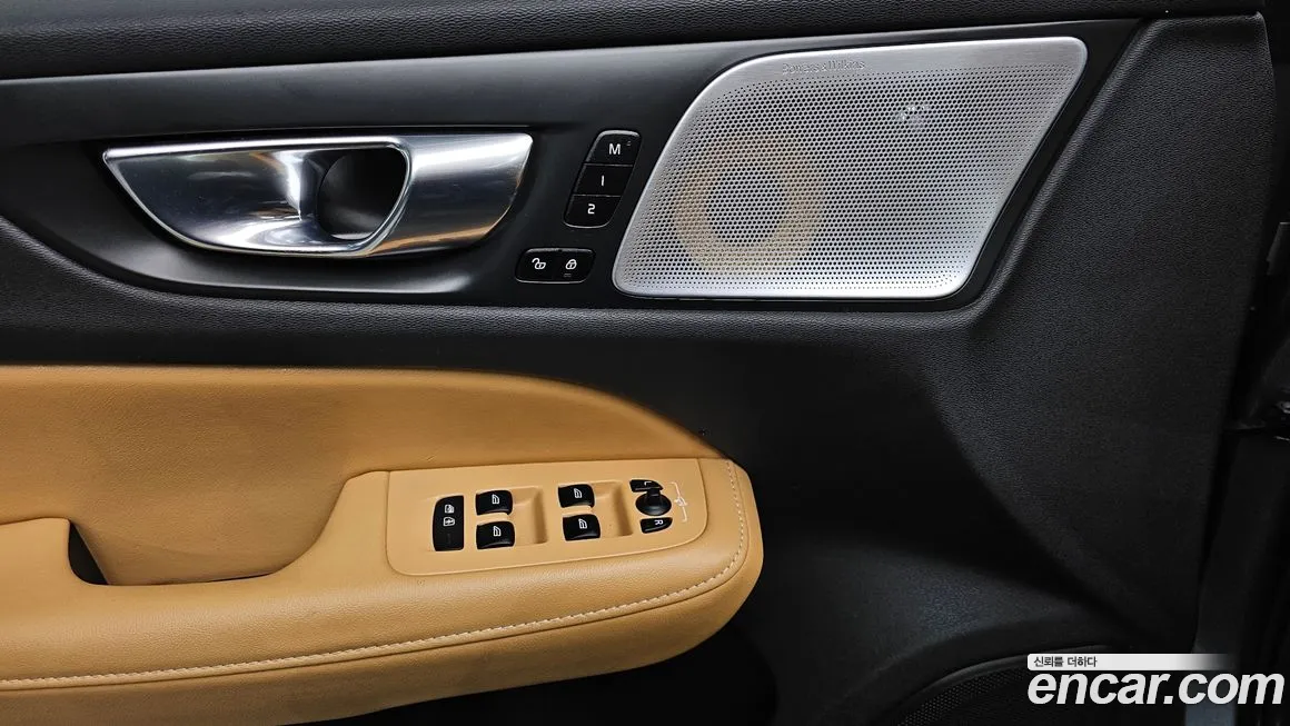 Volvo V60 Cross-Country 2nd Generation id 1260334 из Кореи 8