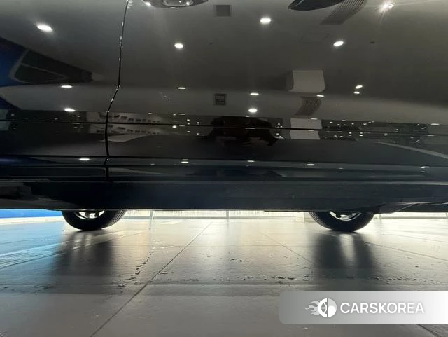 Audi Q5L id 4256992 из Китая 8