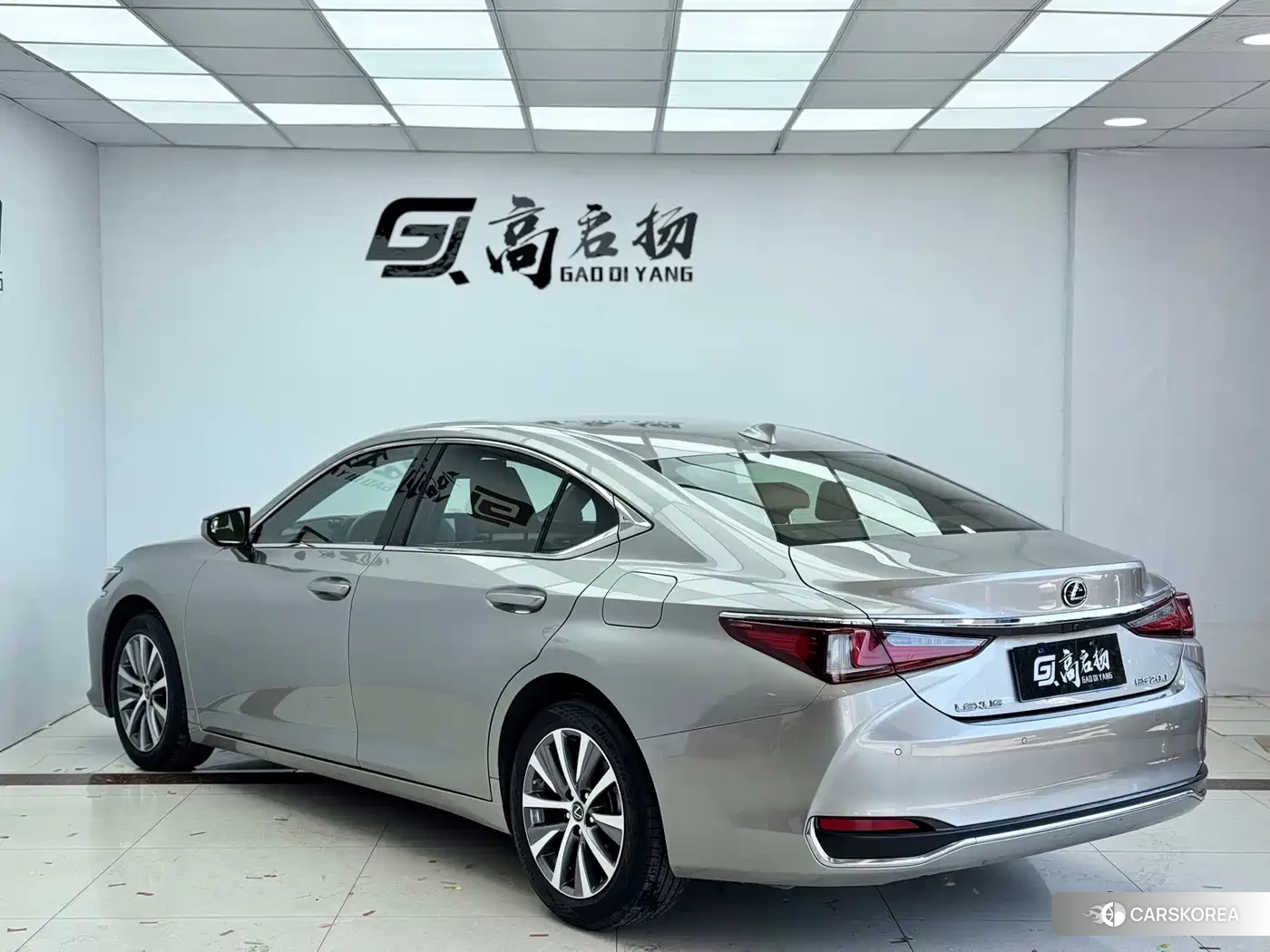 Lexus ES id 4514124 из Китая 8