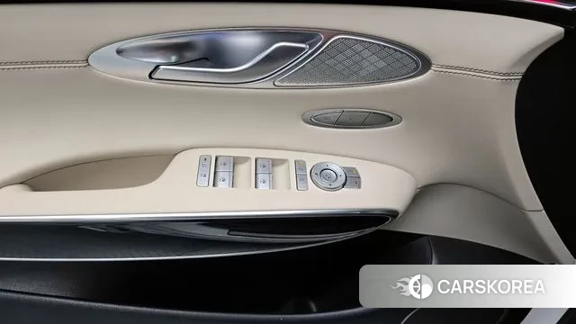 Genesis GV70 id 3751168 из Кореи 8