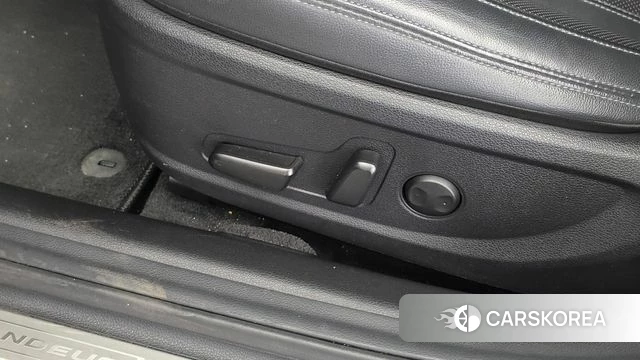 Hyundai The New Grandeur IG id 4697898 из Кореи 8