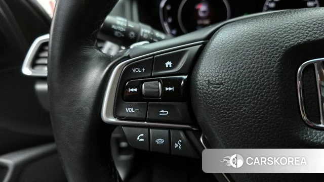 Honda Accord 10th Generation id 3893853 из Кореи 8