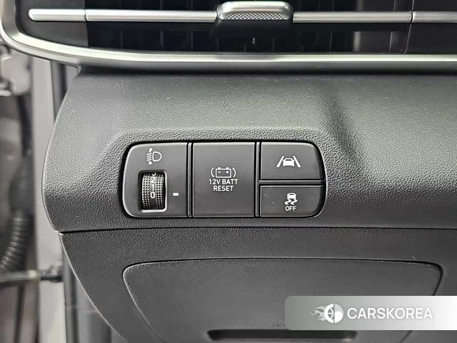 Hyundai Avante Hybrid (CN7) id 4628647 из Кореи 8
