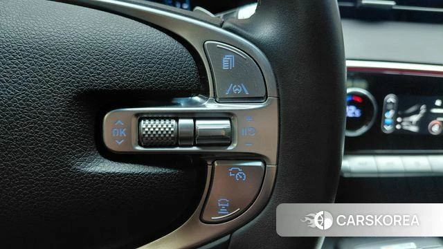 Genesis GV70 id 4250324 из Кореи 8