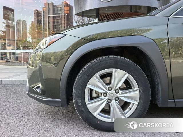 Lexus UX id 4262222 из Китая 8