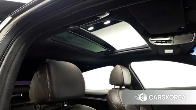 Kia Stinger id 3434724 из Кореи 8