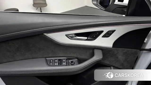 Audi Q8 (4M) id 3032918 из Кореи 8