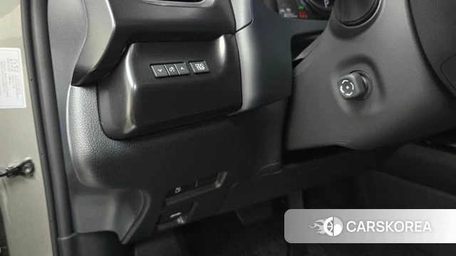 Lexus UX300h id 4354044 из Кореи 8