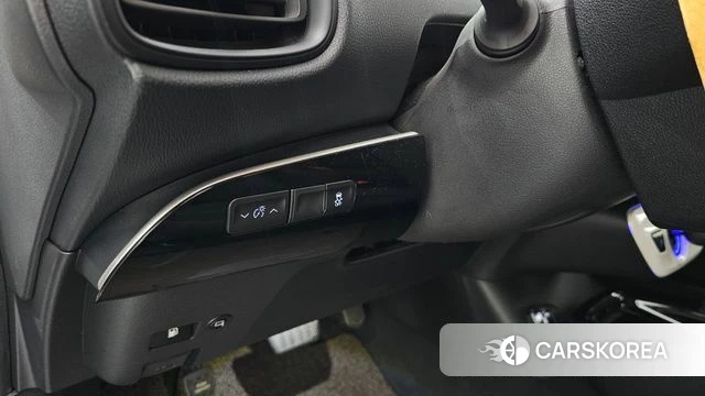 Toyota Prius 4th Generation id 4794992 из Кореи 8