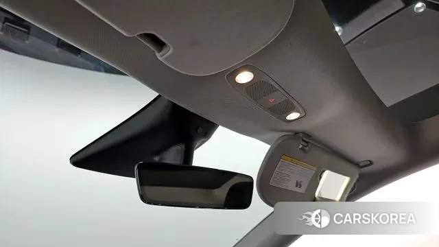 Tesla Model Y id 3127963 из Кореи 8