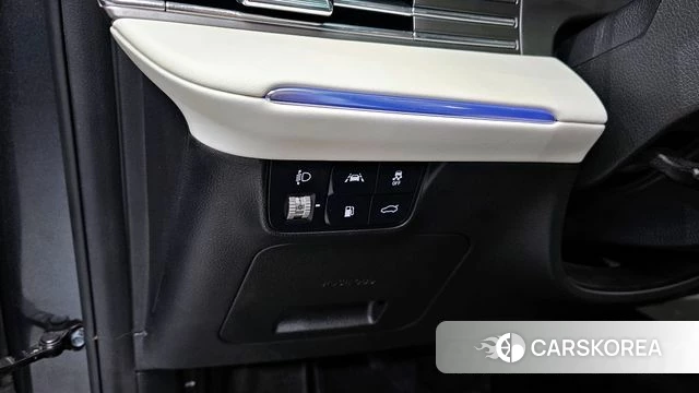 Hyundai The New Grandeur IG Hybrid id 4282176 из Кореи 8