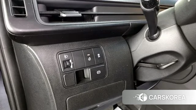 Hyundai Staria id 3411646 из Кореи 8