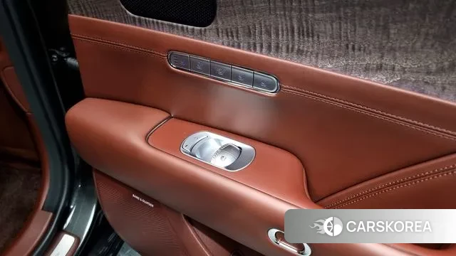 Genesis G90 (RS4) id 2930476 из Кореи 8