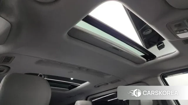 Hyundai The New Grand Starex id 3464799 из Кореи 8