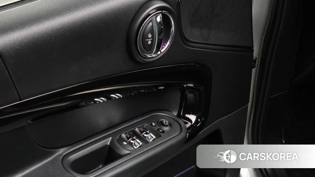 Mini Cooper Countryman id 3826029 из Кореи 8