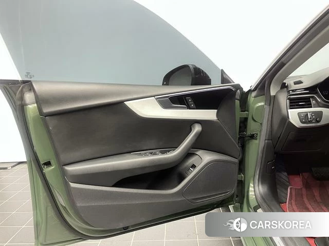 Audi A5 id 4387560 из Китая 8