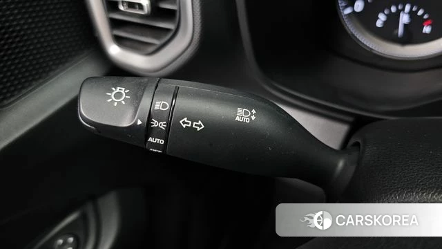 Hyundai Venue id 4430044 из Кореи 8
