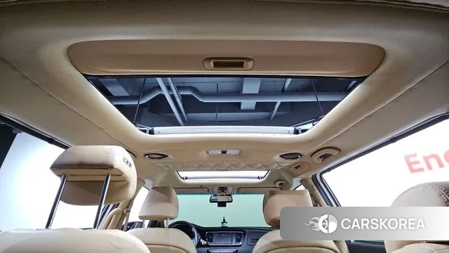 Kia All New Carnival id 3494807 из Кореи 8