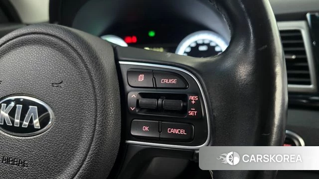 Kia Niro id 4776421 из Кореи 8
