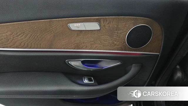 Mercedes-Benz E-Class W213 id 3861858 из Кореи 8